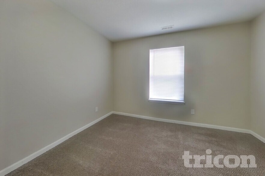 Building Photo - 5314 Cliff Ridge Dr