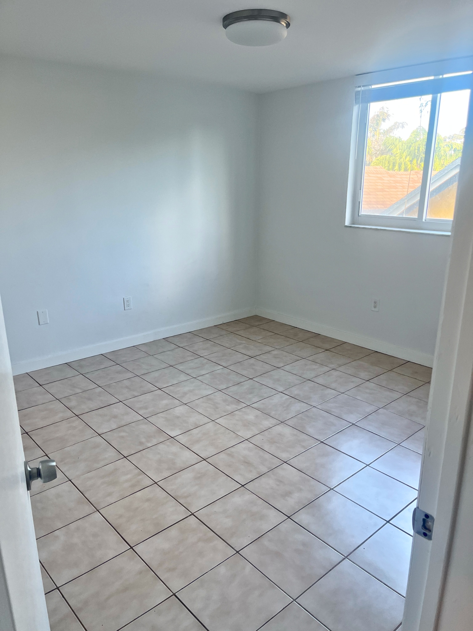 Bedroom - 921 Jefferson Ave