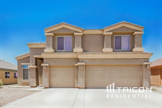 Building Photo - 2167 N St Francis Pl