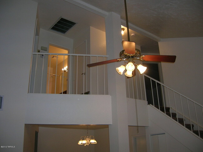Building Photo - 8645 N Auriga Way