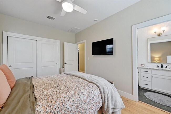 Building Photo - 4410 Jester Dr