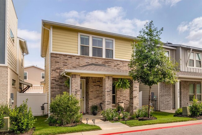 Building Photo - 7911 Mellencamp Dr