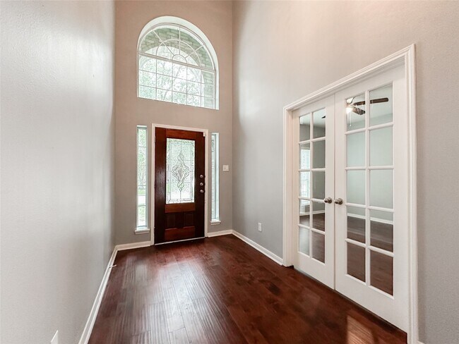 Building Photo - 6810 Summer Bridge Ln