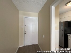 Building Photo - 311 E San Antonio Ave
