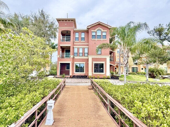 Building Photo - 2725 Via Cipriani