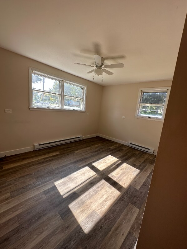 Building Photo - 1553 Chrisler Ave