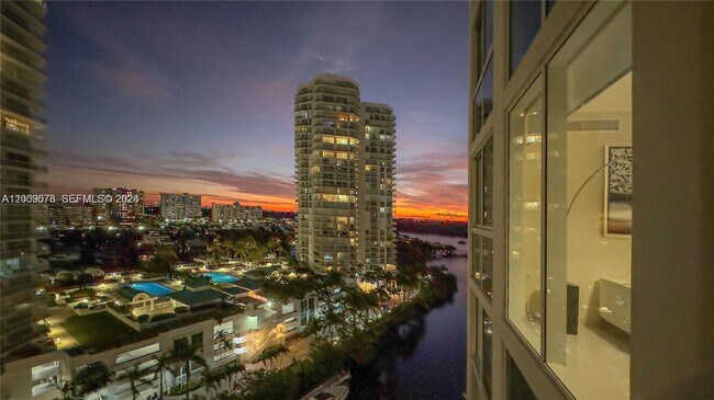 Building Photo - 200 Sunny Isles Blvd