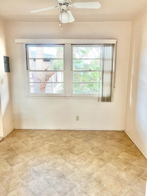 Building Photo - 117 N Atlantic Blvd