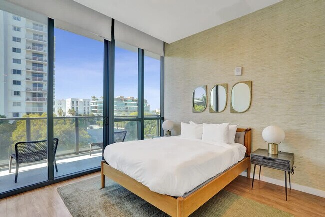 Building Photo - 1220 17th St