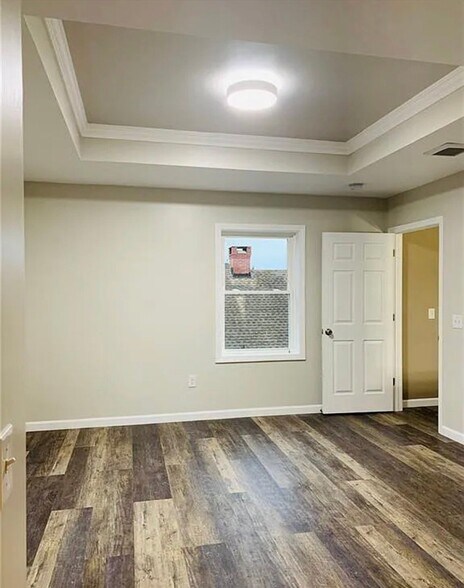 Building Photo - 99 Parnell St