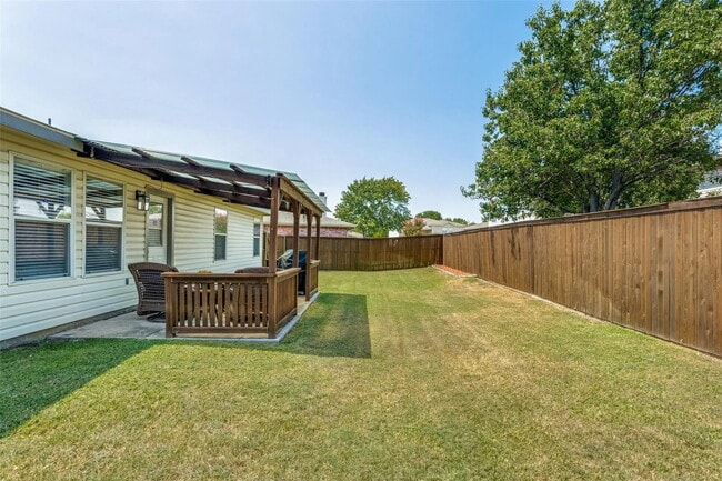 Building Photo - 4612 Wedgewood Dr
