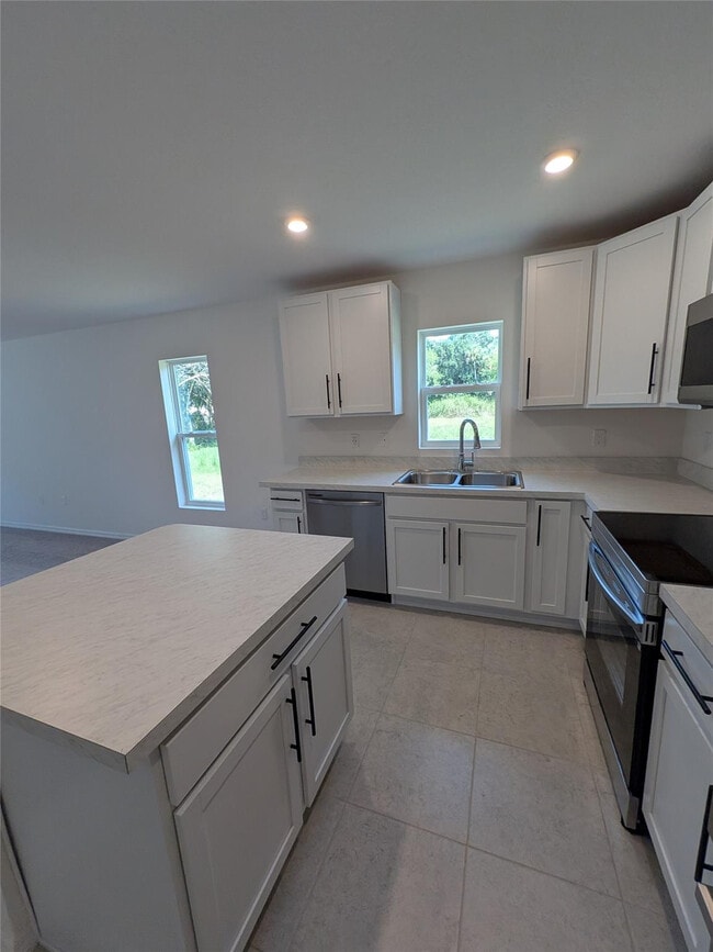 Building Photo - 9065 107th Ct