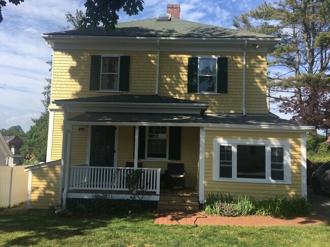 Building Photo - 1 Sagamore St