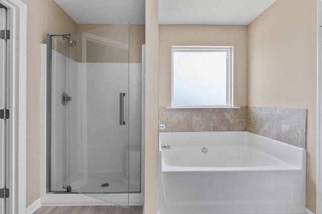 Building Photo - 261 Crown Heights Way