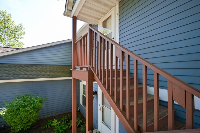 Building Photo - 363 Pembroke Ln