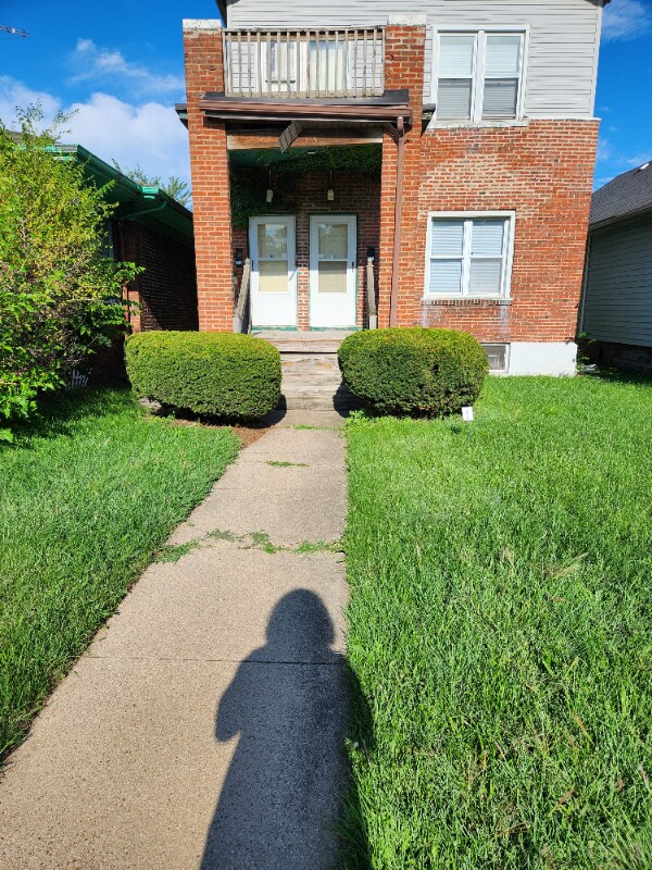 Building Photo - 409 Marshall St