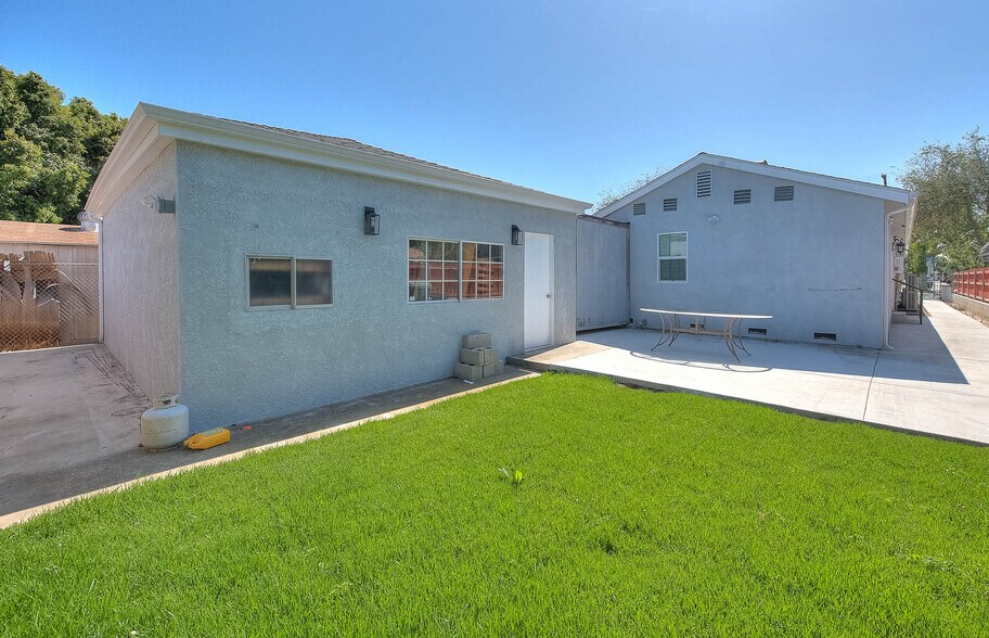 Building Photo - 24600 Cypress St