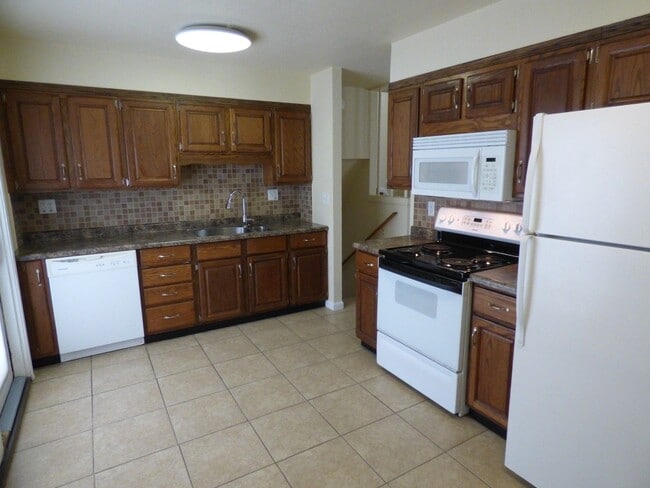 Building Photo - 1311 Edenton Dr