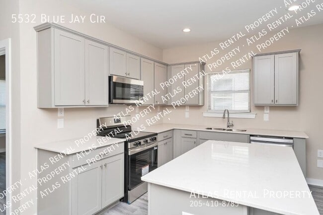 Building Photo - 5532 Blue Jay Cir