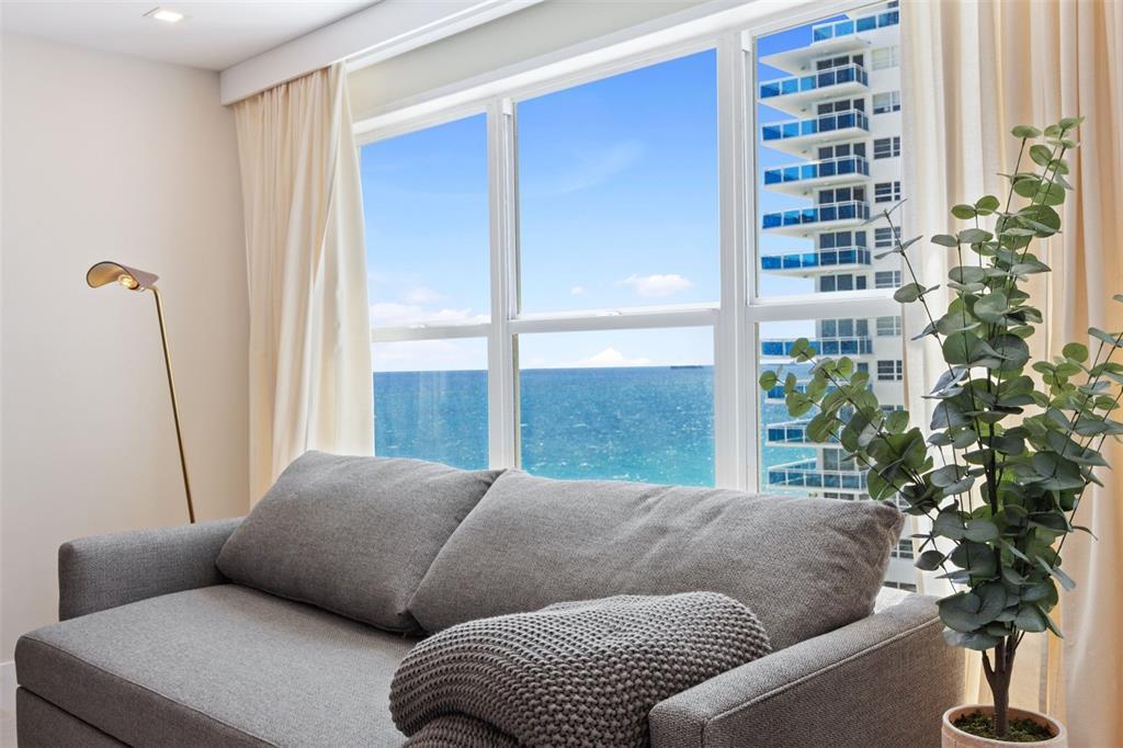 Building Photo - 3500 Galt Ocean Dr