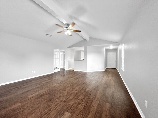 Building Photo - 12101 Seacrest Ln