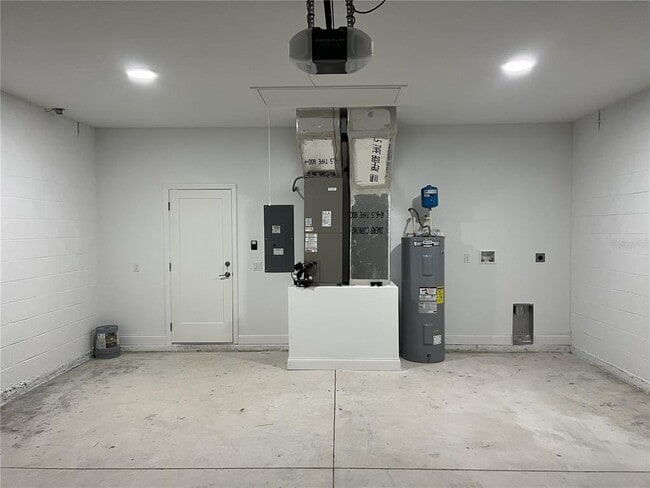 Building Photo - 45 Wellham Ln