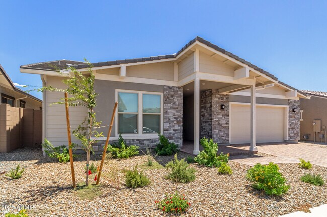 Building Photo - 44713 N 44th Dr