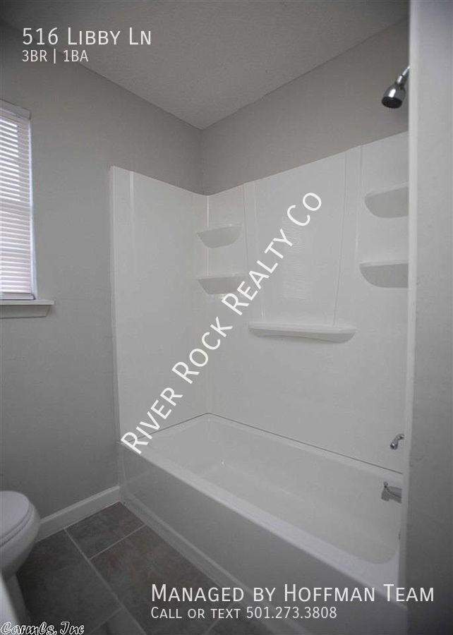 Building Photo - 516 Libby Ln
