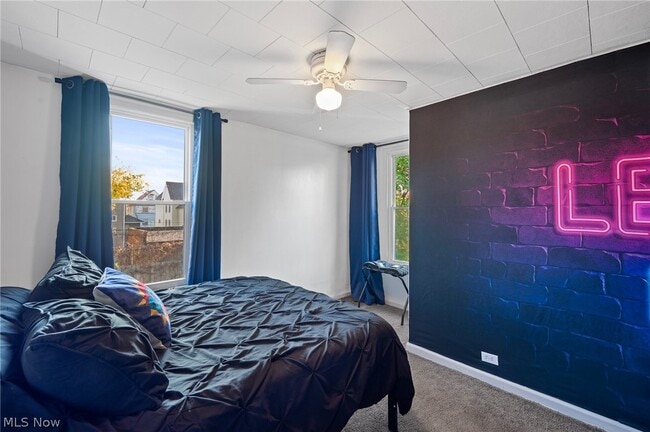 Building Photo - 9519 Preston Ave