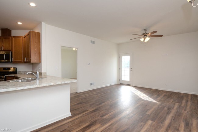 Building Photo - 2 br, 2 bath House - 2924 Payton Xing