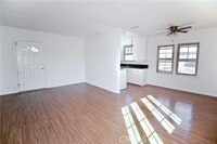 Building Photo - 6951 Simpson Ave