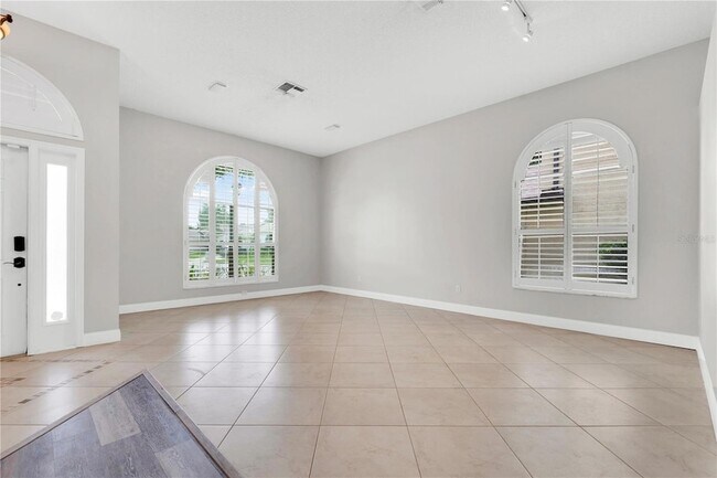 Building Photo - 3856 Becontree Pl
