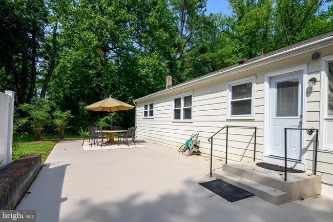 Building Photo - 2510 Davidsonville Rd