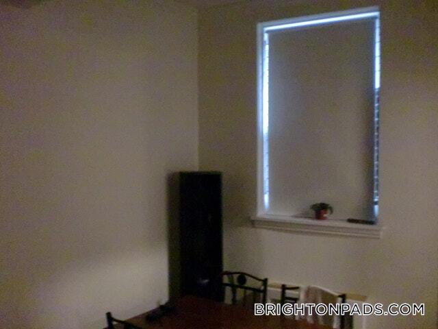 Building Photo - 71 Kilsyth Rd