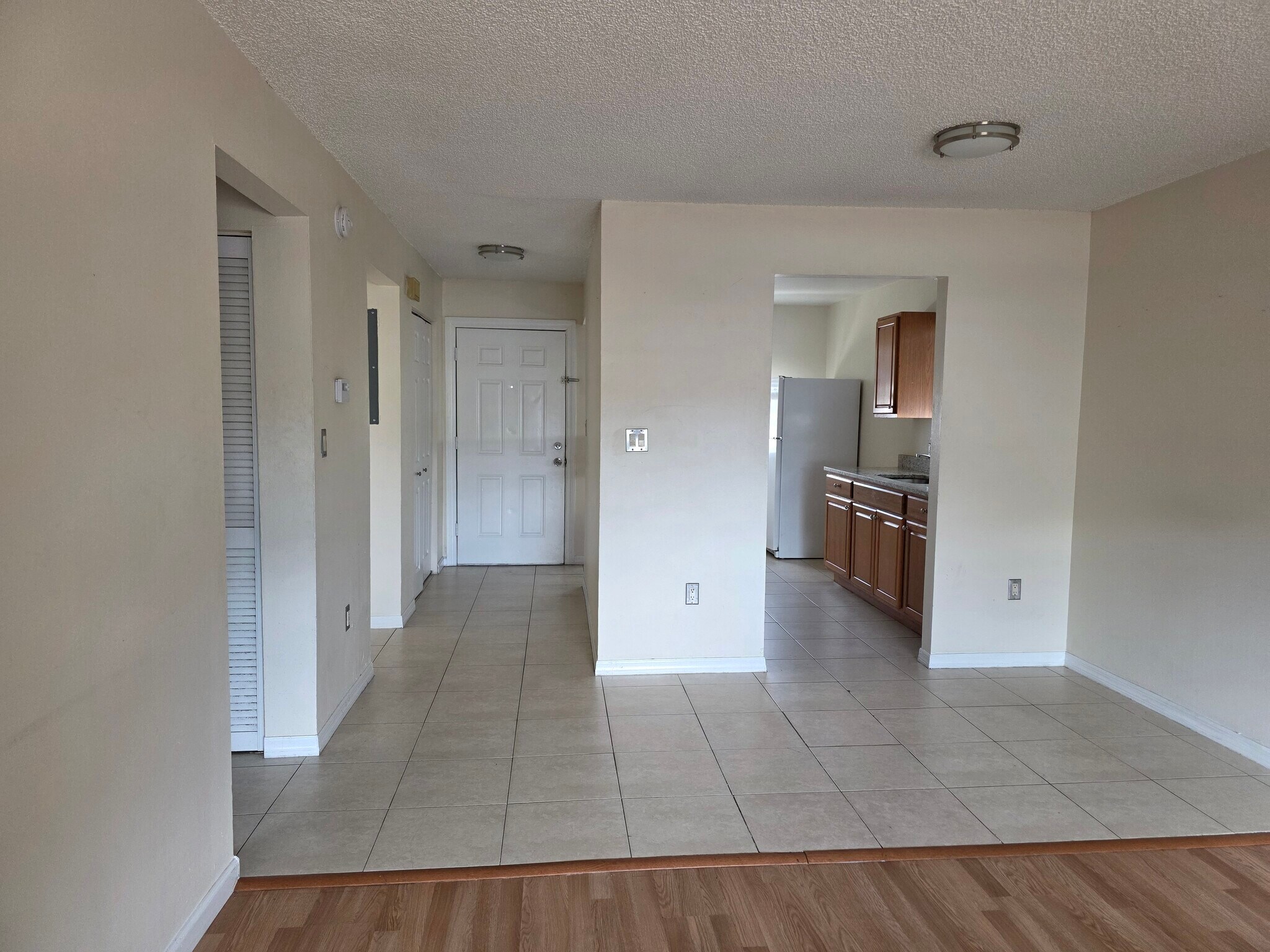 Building Photo - 4485 Barna Ave