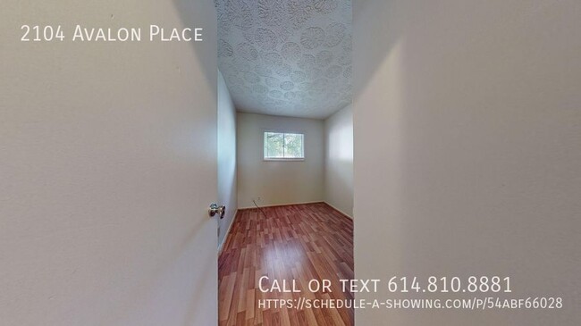 Building Photo - Three Bedroom Garden Apartment- Columbus