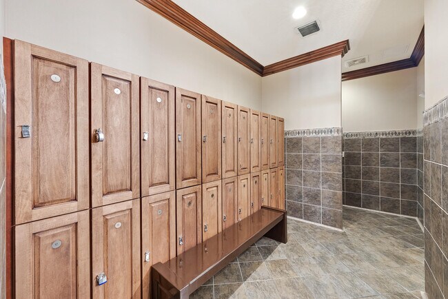 Building Photo - 2807 Veronia Dr