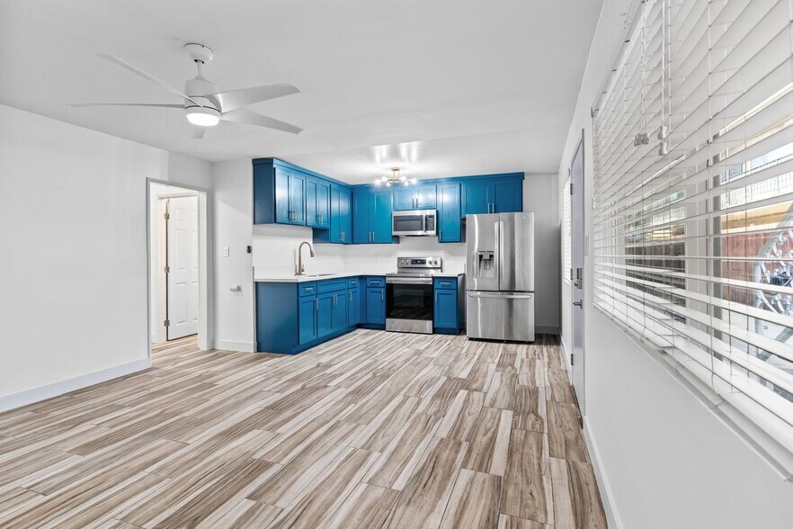 Building Photo - 1332 Walnut Ave