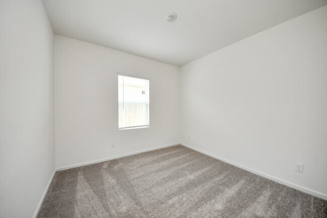 Building Photo - 1809 Capri Rdg Dr