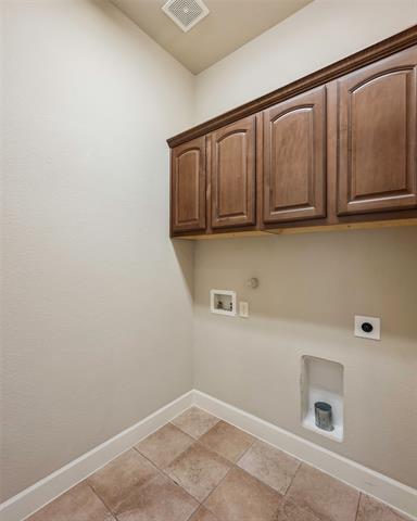 Building Photo - 2222 Marilla St
