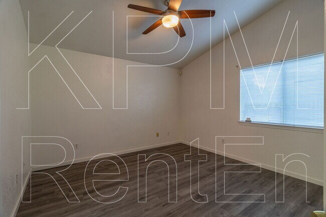 Building Photo - 6529 El Capitan Cir