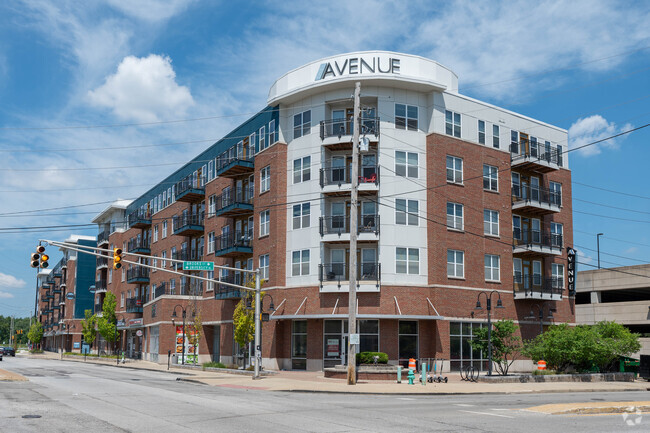 Building Photo - The Avenue