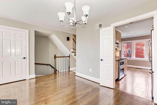 Building Photo - 3956 Georgetown Ct NW