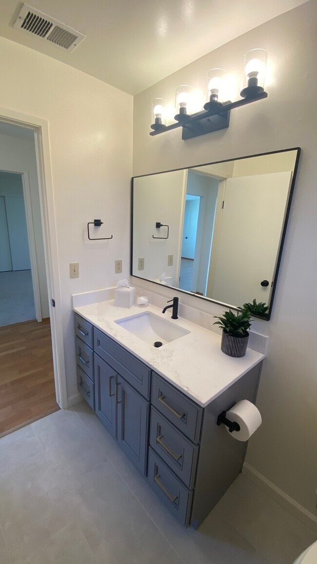 Building Photo - 830 Williams Way