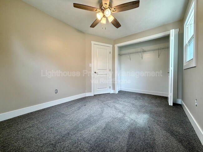 Building Photo - 2633 Woodward Ave SW