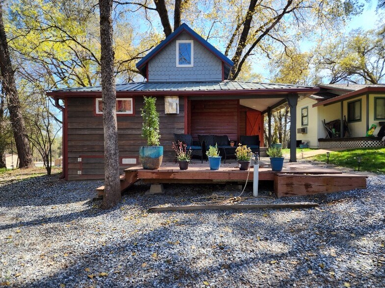 Building Photo - 6091 Dutch Mine Rd