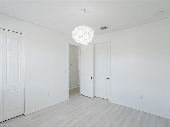 Building Photo - 5360 Brin Way