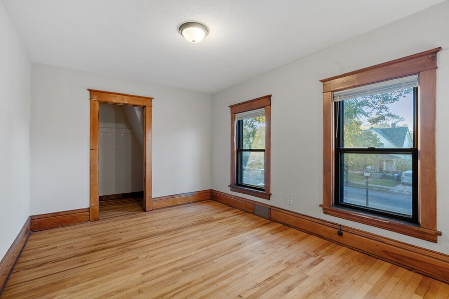 Building Photo - 1623 Selby Avenue