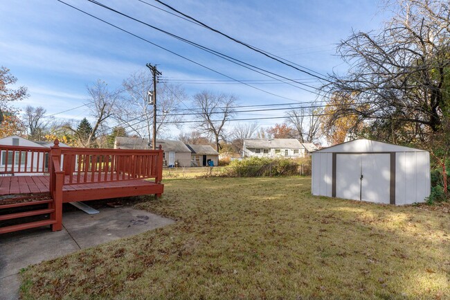 Building Photo - Section 8 Opportunity! 3 bedroom 1 bath | ...