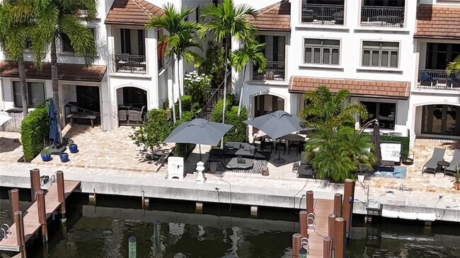 Building Photo - 105 Isle of Venice Dr